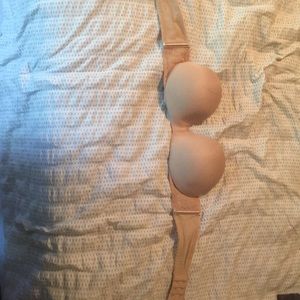 Strapless nude bra